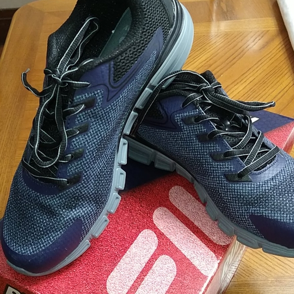 Men's Fila Memory Exolize Running Sneakers - Picture 1 of 3